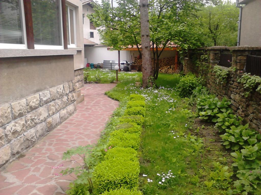 Borova House Hotel Tryavna Exterior photo